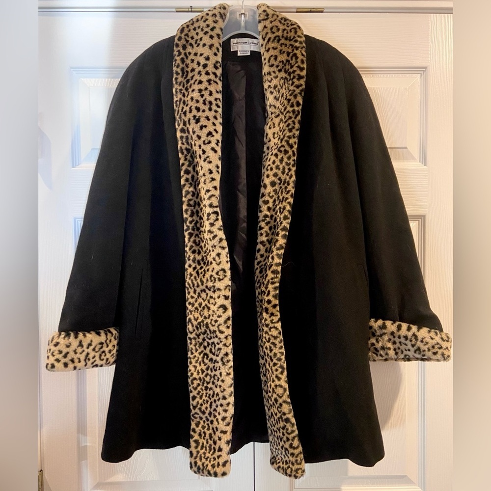Dillards Preston & York Black Wool Coat Sz Medium With Faux Fur Collar